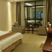 重庆龙逸大酒店