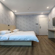 张家港江南之星大酒店