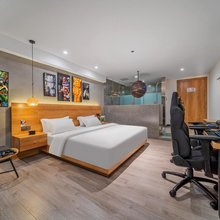 艾克电竞酒店(两路口地铁站店)
