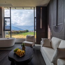 大理喜云栖丨醒在·在绿意里的麦田海HolidayVilla(喜洲古镇店)