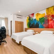 创娱电竞轻居(广州番禺石碁南地铁站店)