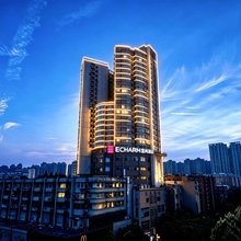 宜尚酒店(武汉高铁建设二路地铁口店)
