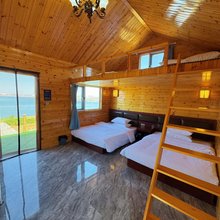 仙人岛玻璃海小木屋