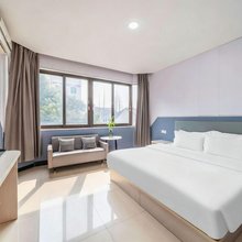易住快捷酒店(上海朱泾汽车站东林寺店)
