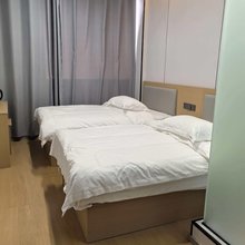 未来城御锦假日酒店