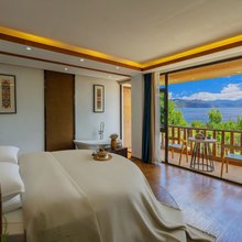 泸沽湖景尘·湖景酒店