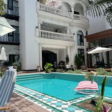 一水湫花园酒店(建水紫陶街店)