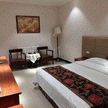 指南针商旅酒店(宝鸡姜谭路店)