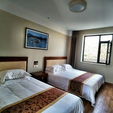 砣矶悦合山庄