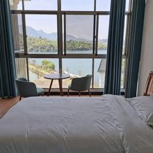 湖映云楼民宿