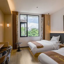 一抹微云酒店