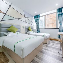 99优选酒店(武昌火车站中南财经政法大学店)