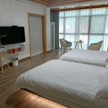 桐庐伴山涧民宿