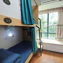 下一站纯男生青年驿站(南宁会展中心万象城地铁站店)