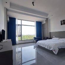 晚枫酒店