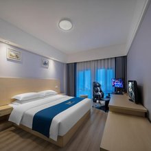赛洛纳电竞酒店(民族广场店)