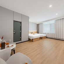 冠儒酒店(附中东巷万象城店)