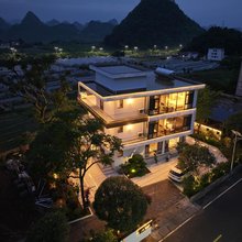 兴义抱木山野民宿(峰林布依店)