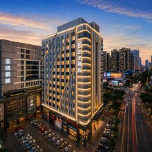 艺龙酒店(海口万绿园友谊阳光城店)