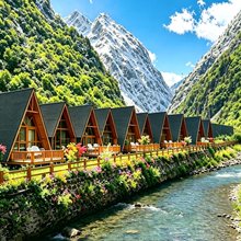 一见如故·WildFreedom|山野诗意木屋民宿(理小路毕棚沟景区店)