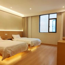 陶hotel·爱丽丝花园民宿(陶溪川文创街区店)
