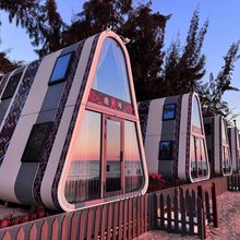 隆闺·海景太空舱民宿(东方环岛旅游公路店)