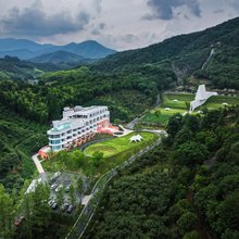 莫干山艾摩尔秘境酒店