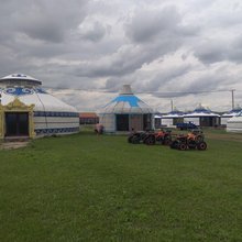 蒙原情牧家乐