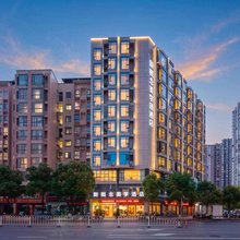 新概念美学酒店(浏阳天虹购物中心店)