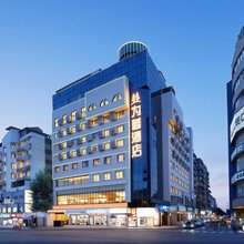 为普酒店(水井沟商业步行街泸州老窖景区店)