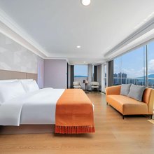 雪芳酒店(鼎湖万达广场店)