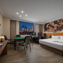 痞痞熊电竞酒店(解放路店)