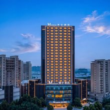 长春景阳大路吾悦广场美仑酒店