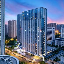 诺亚酒店(济南西站店)
