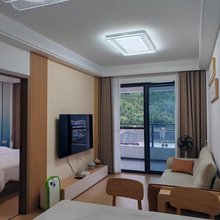 归隐有舍民宿(硒乡桃花源店)
