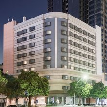 云上四季酒店(中山利和广场市政府店)