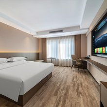 维锦酒店(新郑西亚斯学院店)