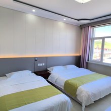 昱森酒店(乌兰布统草原景区店)