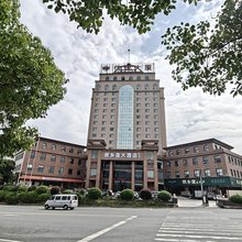 故乡逢大酒店(新县火车站店)