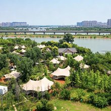 栖岸里约度假营地(开封万达广场宋城路站店)