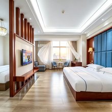 XinYun鑫鋆酒店(建水古城小火车店)