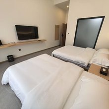 瓦屋山镇金易小院