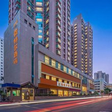 微特尔酒店(罗湖口岸向西村地铁站店)