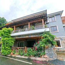 华姑父民宿(龙门秘境店)