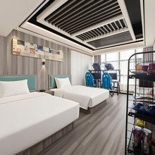 泰坦电竞酒店(常德大小河街店)