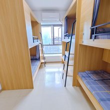 晚驿青年旅社(街道口地铁站店)