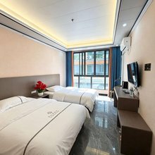 西江千户苗寨半山湾客栈(大北门店)