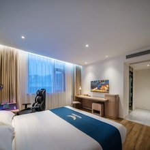 赛洛纳电竞(万州店)