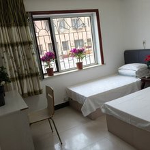 爱你旅店