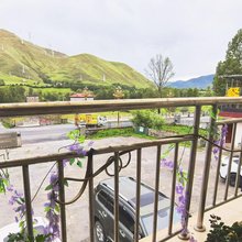 新都桥逸香园饭店